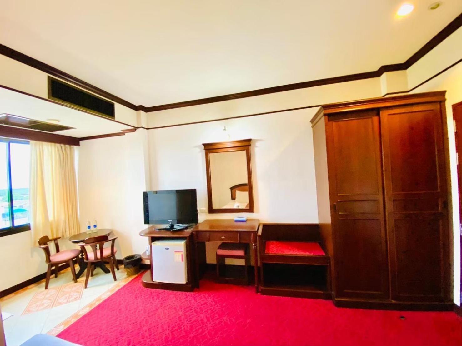 Crystal Hotel Krabi Ban Khlong Chi Lat Esterno foto