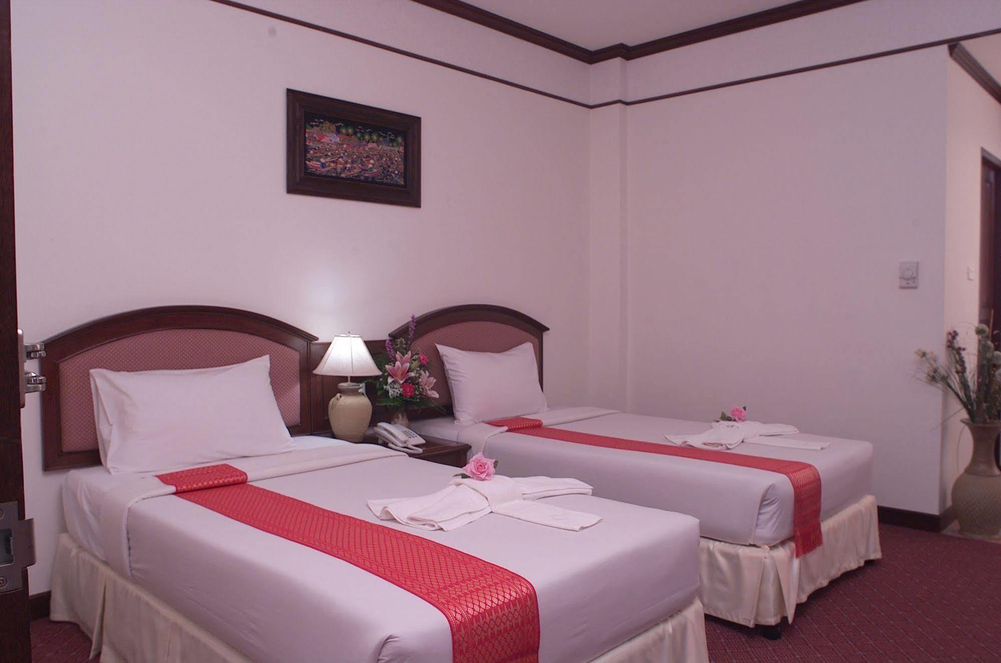 Crystal Hotel Krabi Ban Khlong Chi Lat Esterno foto
